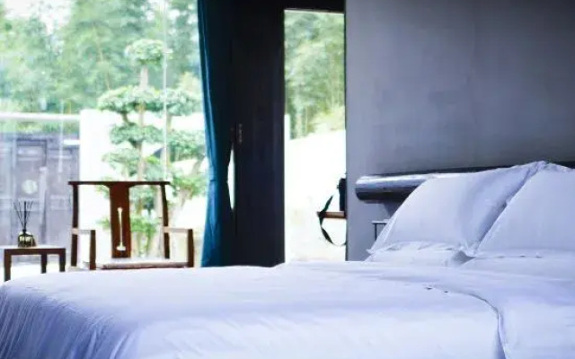Emeishan Liangchu Tiansi Tang Homestay