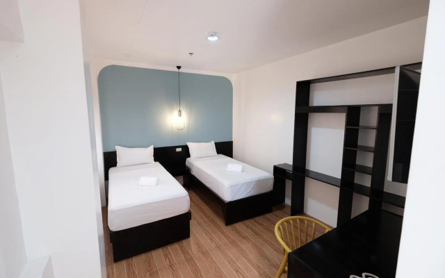 BEDS and FRIENDS Hostel