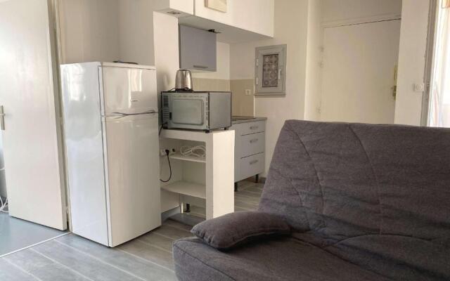 Appartement Balaruc-les-Bains, 2 pièces, 2 personnes - FR-1-553-115