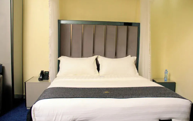 Solo Hites Hotel
