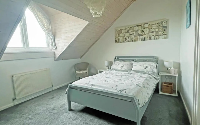 Cockleshell Cottage