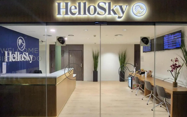 Air Rooms Madrid by HelloSky