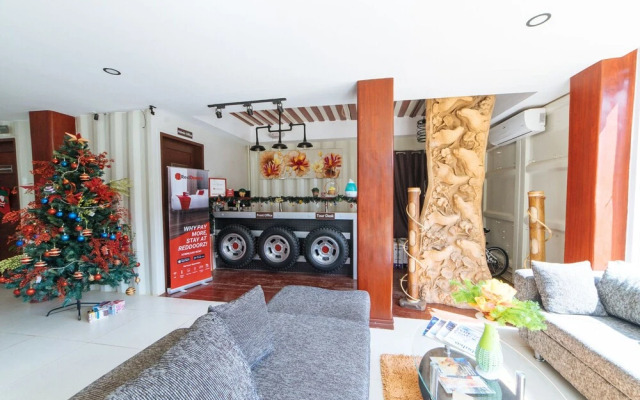 RedDoorz Plus near Puerto Princesa City Hall