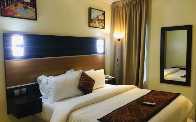 Stoneside Hotel and Apartments