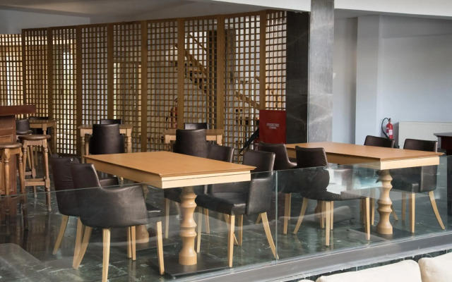 Acharnis Kavallari Hotel Suites
