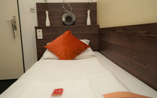 Hotel Little Paris