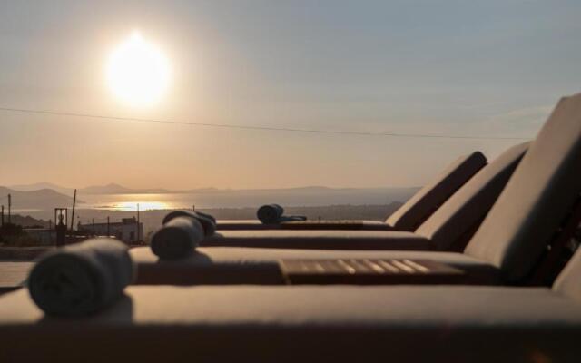 Naxos Infinity Villa and Suites