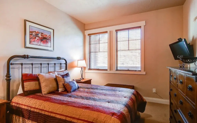 Town Pointe by Park City Lodging