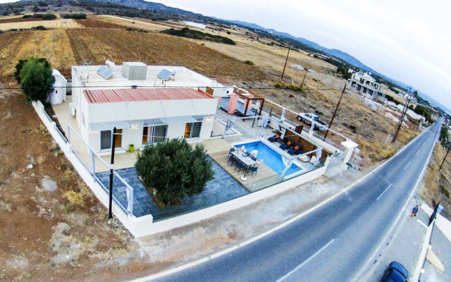 Ouranos Villa