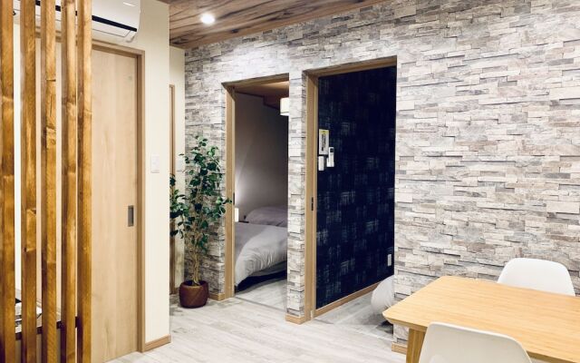 Hanazonominami Apartment 102