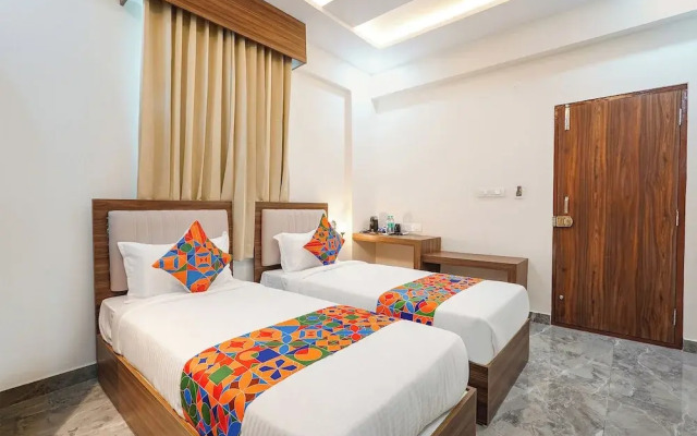 Fabhotel Purplle Inn