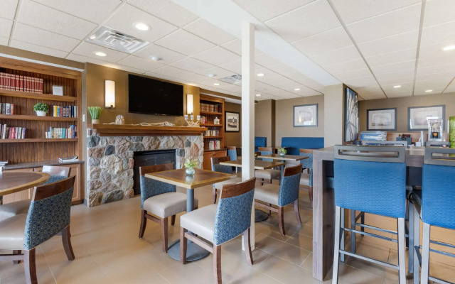 Lift Bridge Lodge, Ascend Hotel Collection