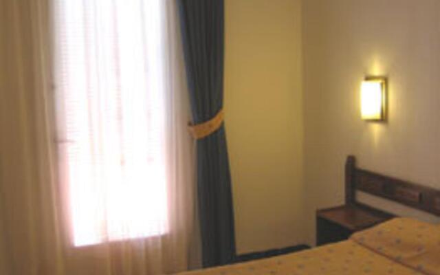 Hotel Carlos