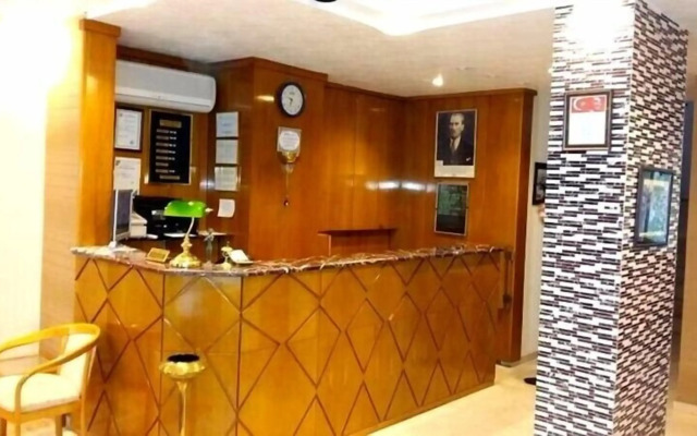 Onder Otel
