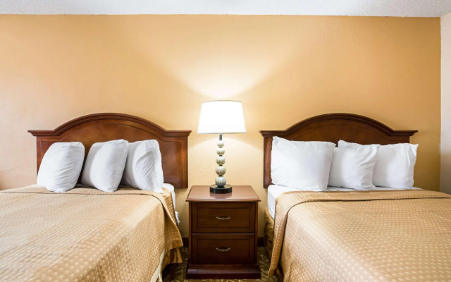 Rodeway Inn Metro Airport