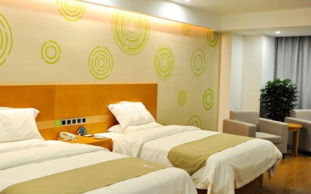 GreenTree Inn Zhenjiang Dagang New District Tonggang Road Butterfly Square Hotel – Guest Rooms – Zhenjiang