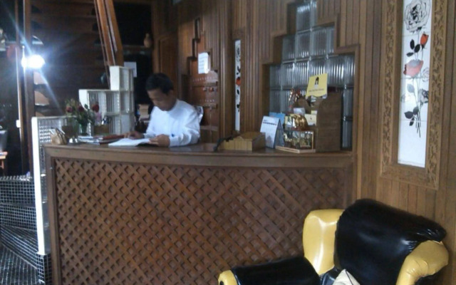 Kaung Lay Inn
