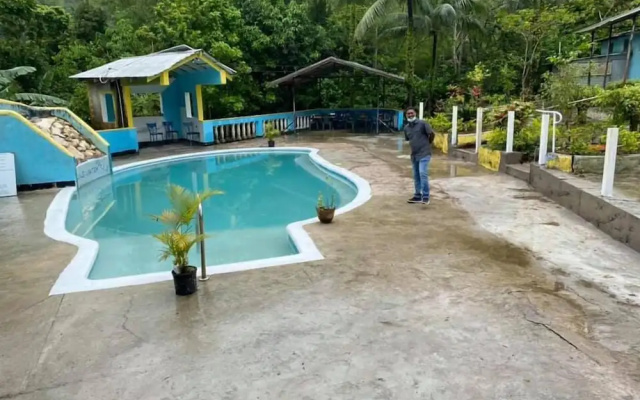 Tapioca Village Retreat
