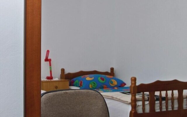 Stunning Home in Liznjan With Wifi and 1 Bedrooms