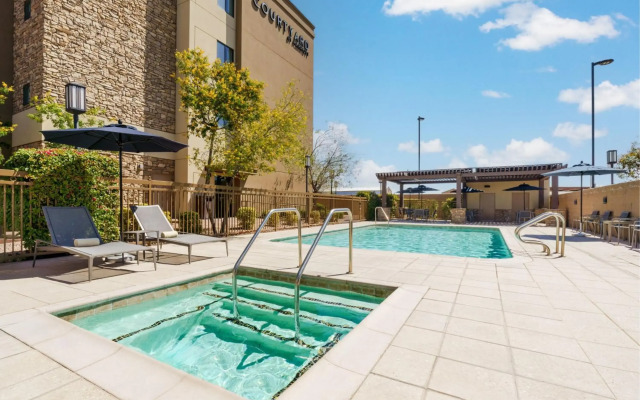Courtyard Phoenix Mesa Gateway Airport