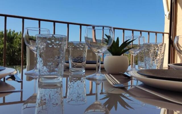 Cap au Soleil pour cet appartement avec piscine