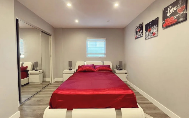12A Venice Beach Access Stay