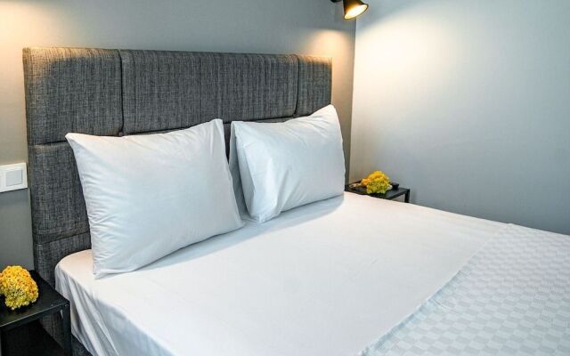 İrinikos Otel