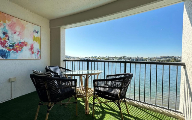 Goldsborough Place Apartments