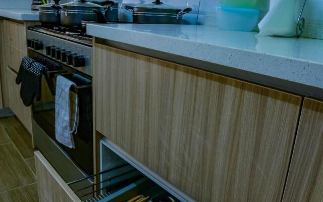 Edmor Residences - Riverside