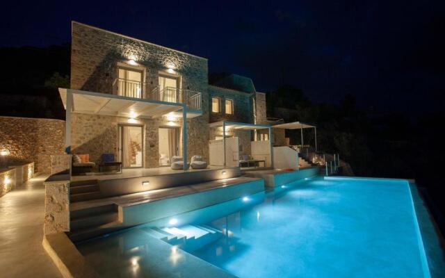 Katikies Manis Suites
