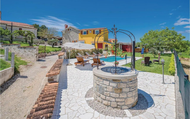Four-Bedroom Apartment in Nova Vas