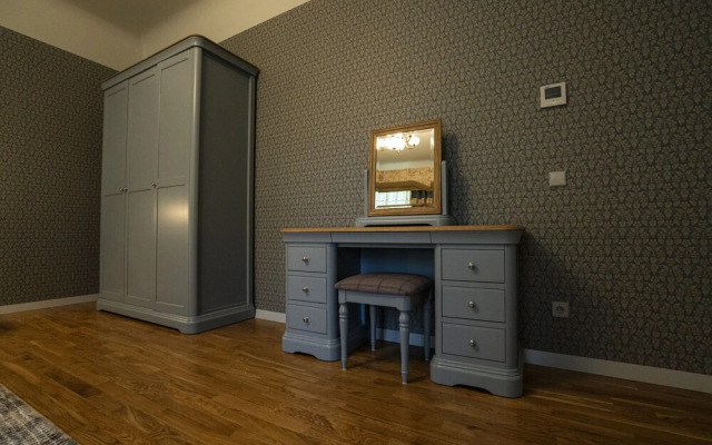 Roze Boutique Apartments