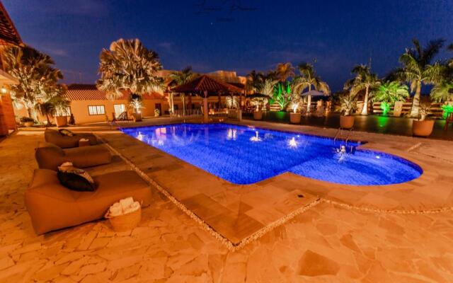 Hotel Imperium Village