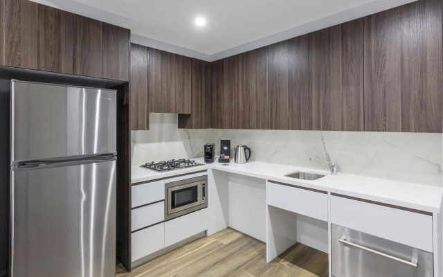 Meriton Suites North Sydney