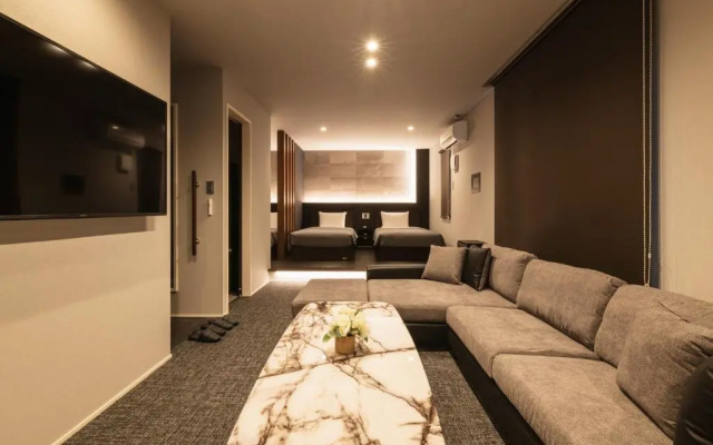 GRAND BASE Hakata Premium