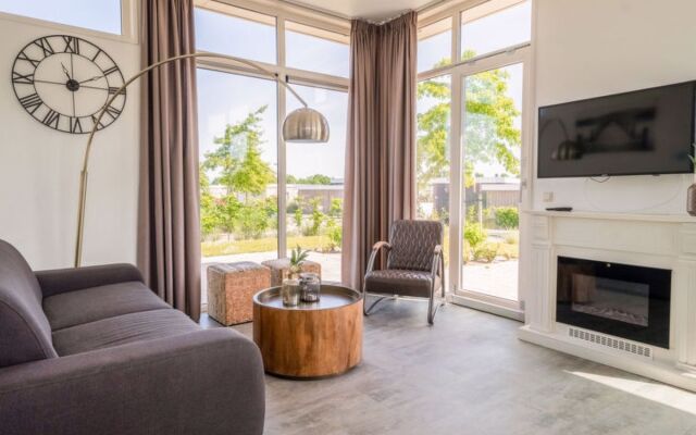 Resort De Kraaijenbergse Plassen 26622