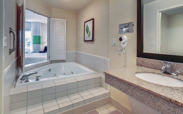 Fairfield Inn & Suites Jacksonville Beach