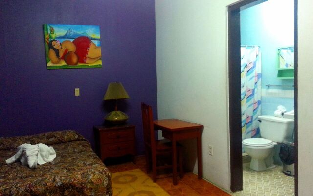 Hotel D'Lido Managua