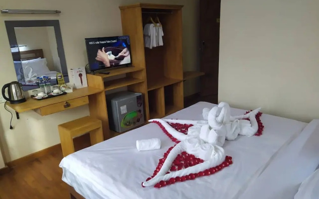 Hotel Crown