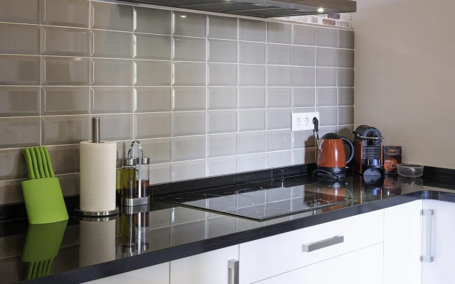 Santa Barbara Guesthouse