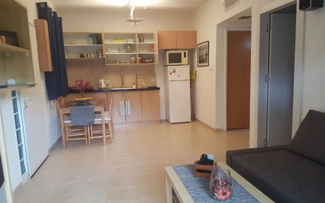 Zimmer-Eilat