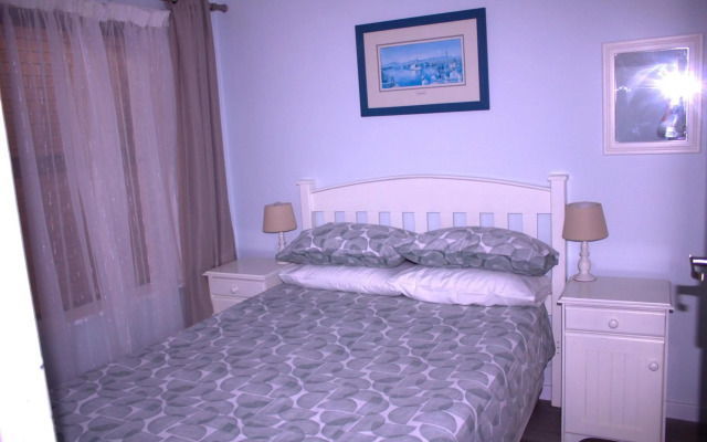 South Shore Beach Apartments, Harrier 202