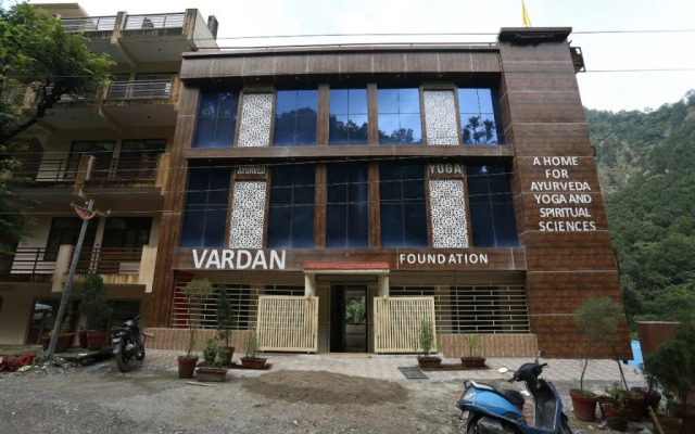 Vardan Ayurveda And Yoga Retreat by OYO Rooms
