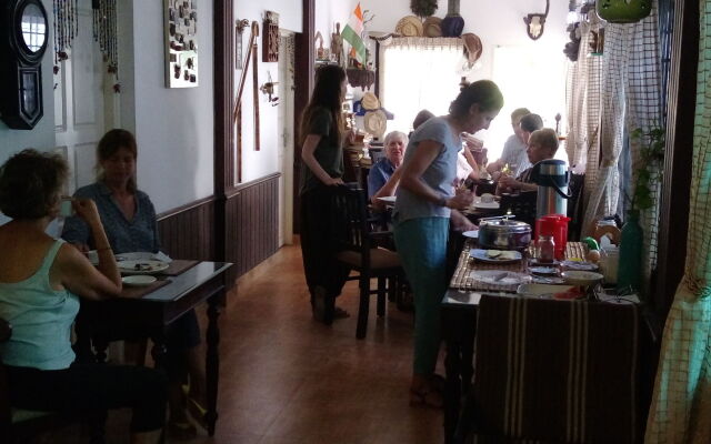 Reds Residency - Homestay