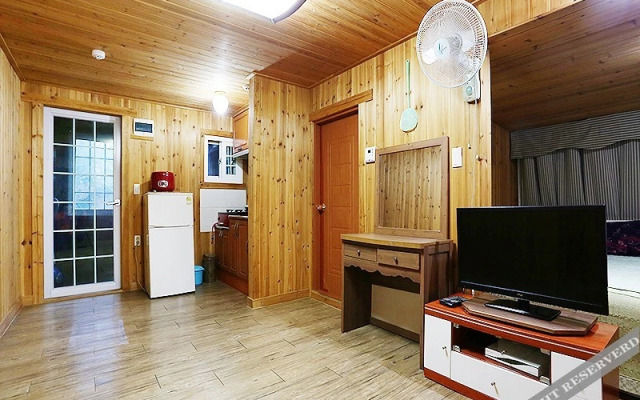 Pocheon Beverly Hill Pension