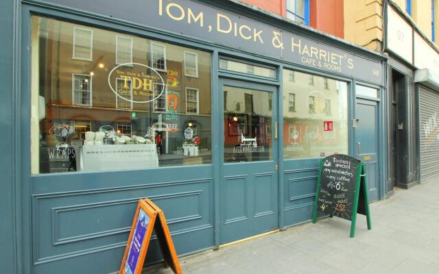 Tom Dick and Harriet's