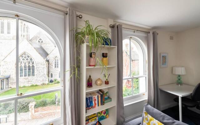 Awesome 1 bed in Central Southsea