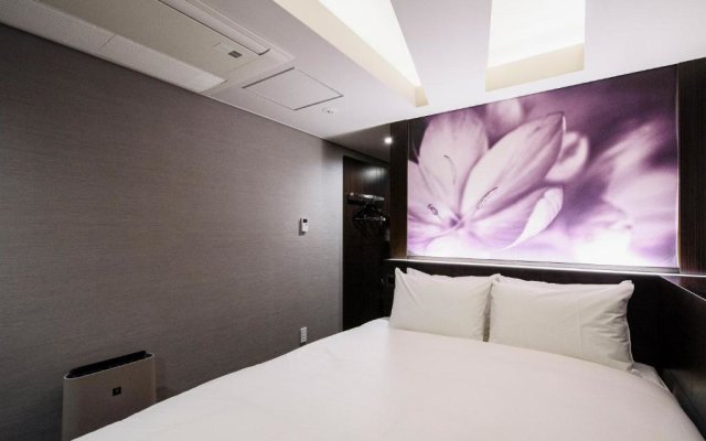 Meguro Holic Hotel