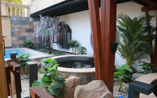 Bazhou Seine Hot Spring Hotel