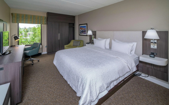 Hampton Inn & Suites Valley Forge/Oaks